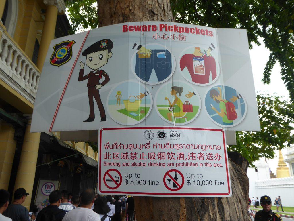 Beware Pickpockets Bangkok Travel Tips